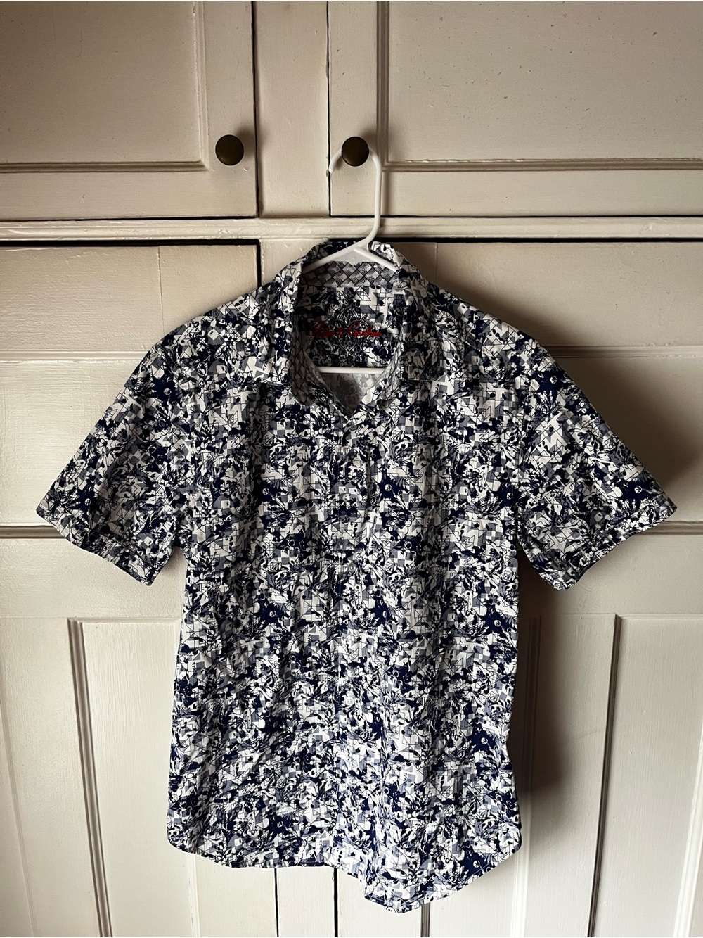 Robert Graham - “Byzantine” Short-Sleeve Button-Down Shirt - Men’s Size M